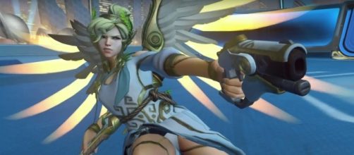 "Overwatch" Mercy, Blizzcon 2017 (Image Credit: Final Pam / YouTube screencap).