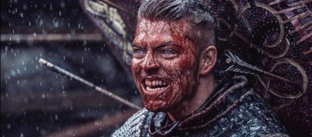 Alex Høgh Andersen offers updates on ‘Vikings’ (via spicypulp.com) Alex Høgh Andersen offers updates on ‘Vikings’ (via spicypulp.com)