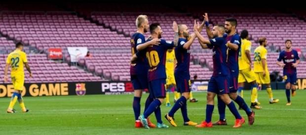 El Barcelona goleó 3-0 a La Palmas en un Camp Nou sin público El Barcelona goleó 3-0 a La Palmas en un Camp Nou sin público