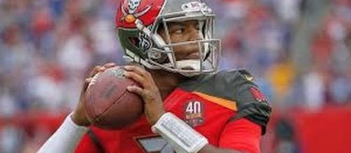 Jameis Winston and the Buccaneers host Tom Brady and the Patriots for Thursday Night Football on CBS and the NFL Network. [Image via NFL/YouTube]