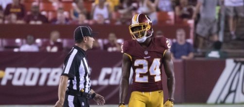Washington Redskins cornerback Josh Norman will miss several weeks with rib and lung issues - [Image by Keith Allison/Flickr]