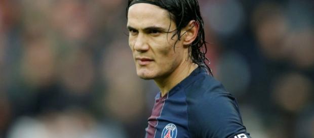 Cavani, des amendes qui posent problème - Football - Sports.fr - sports.fr Cavani, des amendes qui posent problème - Football - Sports.fr - sports.fr