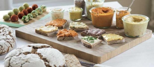 Rezepte: Vegane Brotaufstriche | Für Sie - fuersie.de Rezepte: Vegane Brotaufstriche | Für Sie - fuersie.de