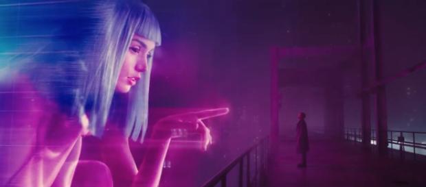 This image was achieved through projection in a fog-filled room - Image - Warner Bros. Pictures | YouTube This image was achieved through projection in a fog-filled room - Image - Warner Bros. Pictures | YouTube