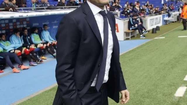 Mercato : qui est Ernesto Valverde, le nouvel entraîneur du Barça ? - rtl.fr