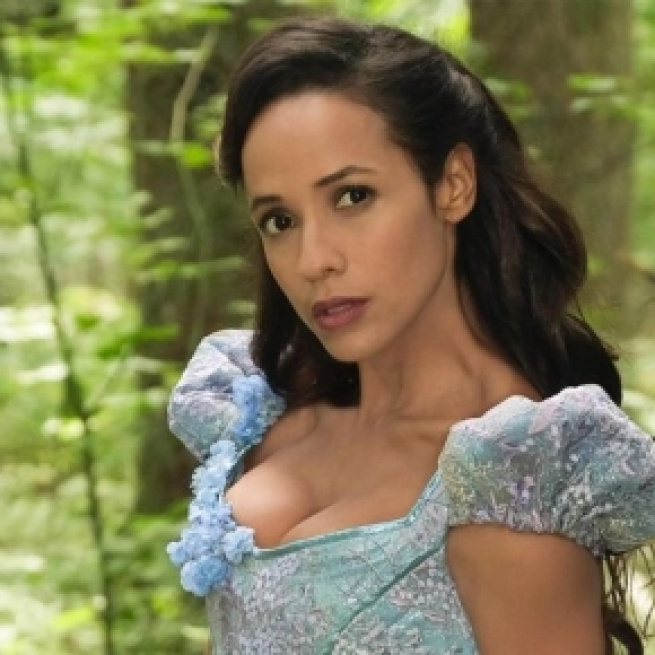 Once Upon a Time will welcome back Cinderella for season 7 – and ... - digitalspy.com