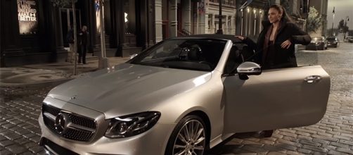Gal Gadot is impressed with Diana Prince's Mercedes E-Class Cabriolet. (Mercedes-Benz/YouTube)