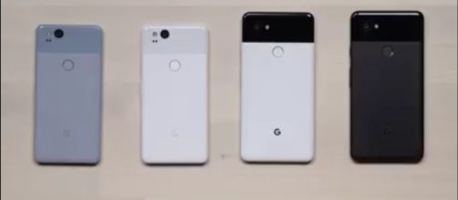 Google Pixel XL 2 is already out of stock: Report (Image Credit: Unbox Therapy/YouTube)