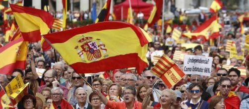 Independencia de Cataluña: Miles de personas se manifiestan en ... - elconfidencial.com