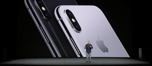 Presto fuori il nuovo device della Apple : iPhone X