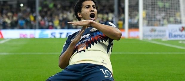 El paraguayo Cecilio Domínguez celebrando una anotación en contra de Pumas El paraguayo Cecilio Domínguez celebrando una anotación en contra de Pumas