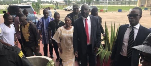 George Weah en campaña presidencial 2017 en Liberia. Foto: Twitter oficial George Weah (@GeorgeWeahOff) George Weah en campaña presidencial 2017 en Liberia. Foto: Twitter oficial George Weah (@GeorgeWeahOff)