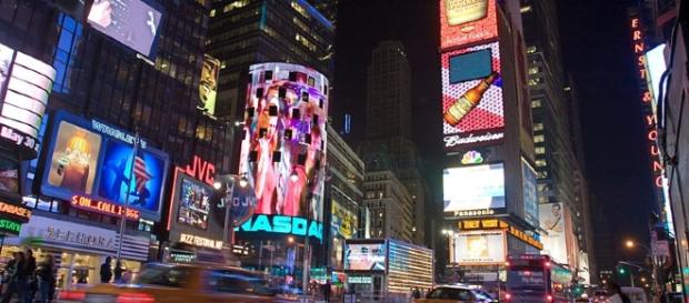 Times Square (Photo Credit: © Jorge Royan / http://www.royan.com.ar / CC BY-SA 3.0) Times Square (Photo Credit: © Jorge Royan / http://www.royan.com.ar / CC BY-SA 3.0)