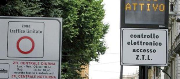 Ztl a Roma: tutte le novità che entreranno in vigore. Ztl a Roma: tutte le novità che entreranno in vigore.