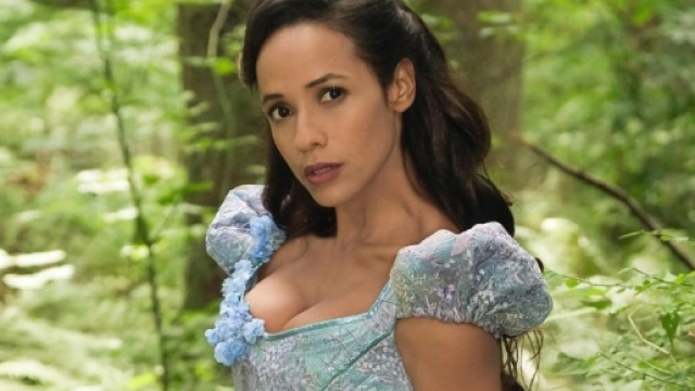 Once Upon a Time will welcome back Cinderella for season 7 &ndash; and ... - digitalspy.com