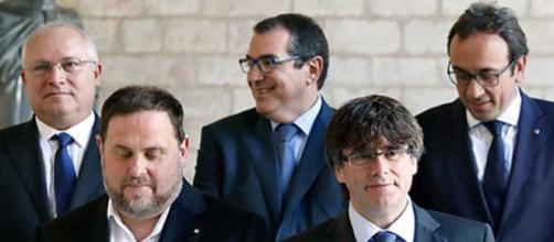 Carles Puigdemont sigue guardando silencio sobre la ley del ... - rtve.es