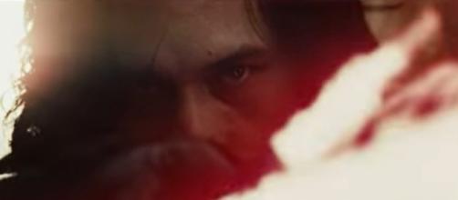 'Star Wars 8': Kylo Ren finally reunites with Luke Skywalker in 'The Last Jedi' -- [Image Credit: Star Wars/YouTube]