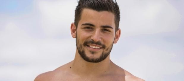 Anthony Matéo (Les Marseillais vs Le Reste du Monde 2) répond à toutes les polémiques le concernant. Anthony Matéo (Les Marseillais vs Le Reste du Monde 2) répond à toutes les polémiques le concernant.