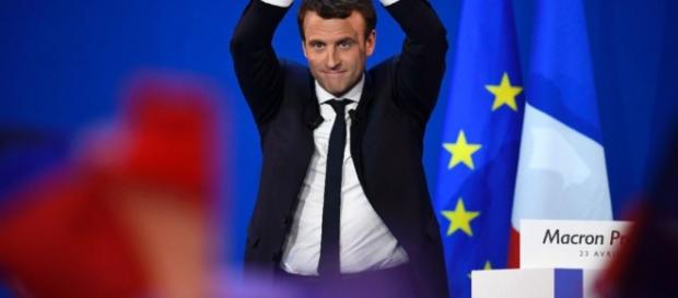 Emmanuel Macron, ovni politique "ni de droite ni de gauche" - Le ... - leparisien.fr Emmanuel Macron, ovni politique "ni de droite ni de gauche" - Le ... - leparisien.fr