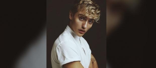 Hart Denton joins 'Riverdale' Season 2 (via YouTube - Wochit Entertainment) Hart Denton joins 'Riverdale' Season 2 (via YouTube - Wochit Entertainment)
