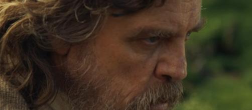 "Star Wars 8" teaser hints at epic Kylo Ren, Luke Skywalker lightsaber battle. [Image Credit: Star Wars/YouTube]