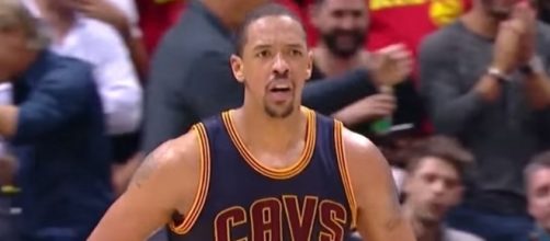 Cavaliers veteran Channing Frye will have limited minutes in the new season -- via FreeDawkins/YouTube