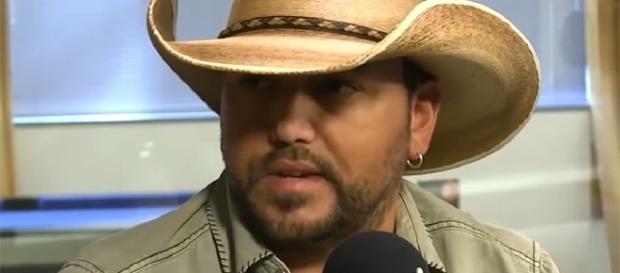 Jason Aldean made his way back to Las Vegas for the first time since the mass shooting. (CMT/YouTube) Jason Aldean made his way back to Las Vegas for the first time since the mass shooting. (CMT/YouTube)