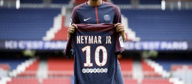 Neymar, les ventes fonctionnent ! Neymar, les ventes fonctionnent !