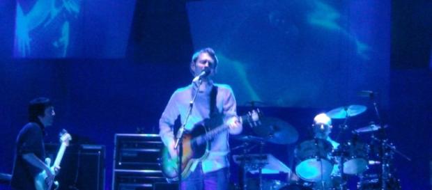 Radiohead on stage in California (Image by Matthew Hickey via: Wikimedia Commons) Radiohead on stage in California (Image by Matthew Hickey via: Wikimedia Commons)