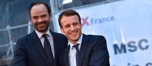 Sondage : cote de confiance en hausse pour Macron et Philippe - rtl.fr