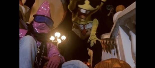 Ausschnitt aus dem Song Halloween von SpongeBOZZ Ausschnitt aus dem Song Halloween von SpongeBOZZ