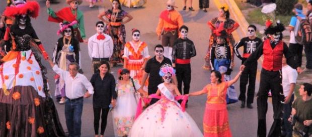 La celebración estuvo llena de color y alegría La celebración estuvo llena de color y alegría