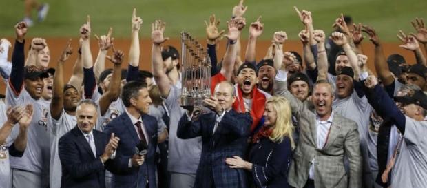 Los Astros consiguieron el primer título de Serie Mundial de su historia. -houstonchronicle.com. Los Astros consiguieron el primer título de Serie Mundial de su historia. -houstonchronicle.com.