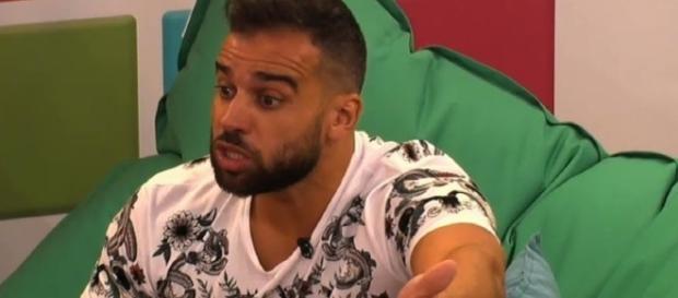 Secret Story 11 : Noré violent mais non exclu, pourquoi la production le protège ? Secret Story 11 : Noré violent mais non exclu, pourquoi la production le protège ?