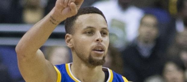 Stephen Curry wanted to include a no-trade clause in the supermax deal (Image Credit: Keith Allison/WikiCommons) Stephen Curry wanted to include a no-trade clause in the supermax deal (Image Credit: Keith Allison/WikiCommons)