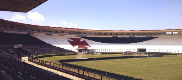 Estádio recebeu torcedores vascaínos após quatro meses de suspensão Estádio recebeu torcedores vascaínos após quatro meses de suspensão