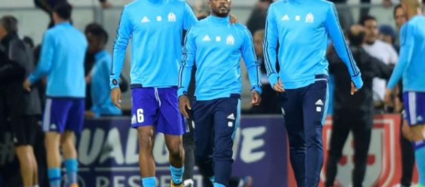 Marseille: décision de l'UEFA le 10 novembre pour Evra - Libération - liberation.fr Marseille: décision de l'UEFA le 10 novembre pour Evra - Libération - liberation.fr