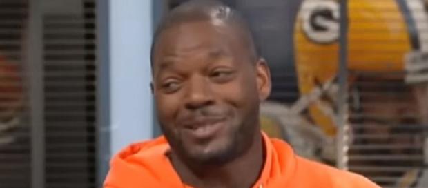 The Patriots claimed Martellus Bennett off waivers (Image Credit: CStandBy Below/YouTube) The Patriots claimed Martellus Bennett off waivers (Image Credit: CStandBy Below/YouTube)
