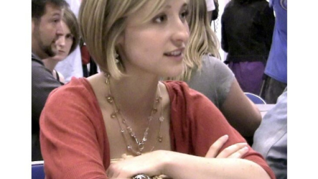 Faits divers | Une actrice de "Smallville" à la tête d'une secte ... - lejsl.com