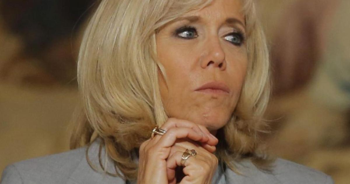 La première version de cette page non officielle consacrée à brigitte macron a été piratée. Le budget de Brigitte Macron sera de 440.000 Euros par an