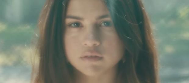 Selena Gomez - Fetish ft. Gucci Mane. Image credit : YouTube/SelenaGomezVEVO Selena Gomez - Fetish ft. Gucci Mane. Image credit : YouTube/SelenaGomezVEVO