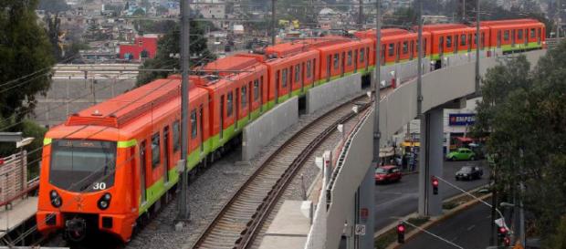 Vista del Metro en su recorrido por el sur de la CDMX. Vista del Metro en su recorrido por el sur de la CDMX.