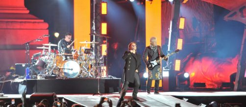 Bono e gli U2 durante il mini concerto di Trafalgar Square