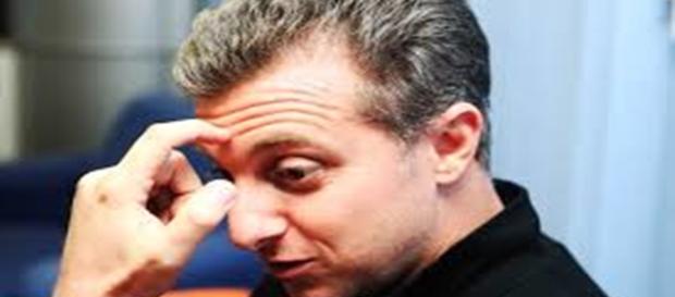 Luciano Huck pode ser candidato e Globo se manifesta Luciano Huck pode ser candidato e Globo se manifesta
