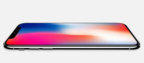 iPhone X, in arrivo la versione Plus ed altri due melafonini