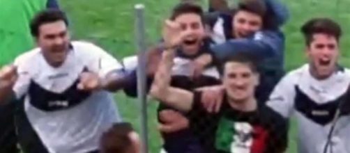 Marzabotto, calciatore fa il saluto romano dopo il gol