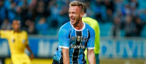 European superpowers are interested in snagging 21-year-old Gremio ace Arthur's signature - com.br