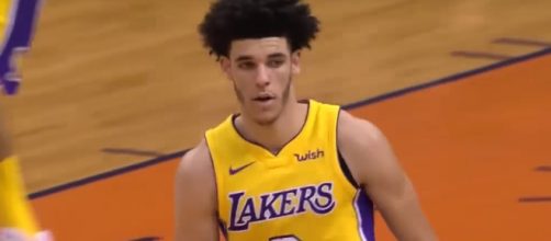 Lakers rookie Lonzo Ball got benched versus the Suns -- Real GD's Latest Highlights via YouTube