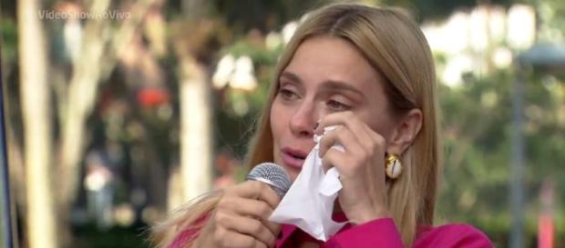Atriz Carolina Dieckmann mora nos Estados Unidos e faz faxina Atriz Carolina Dieckmann mora nos Estados Unidos e faz faxina
