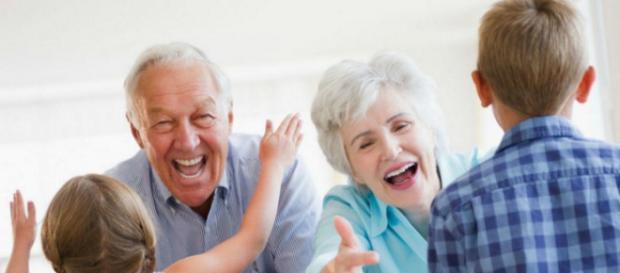 Bonus nonni 2018: le possibili agevolazioni previste dalla legge di bilancio Bonus nonni 2018: le possibili agevolazioni previste dalla legge di bilancio